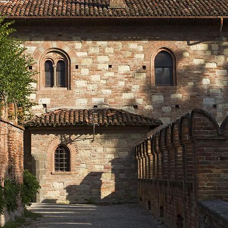 Castello Di Gabiano Villa Buitenkant foto