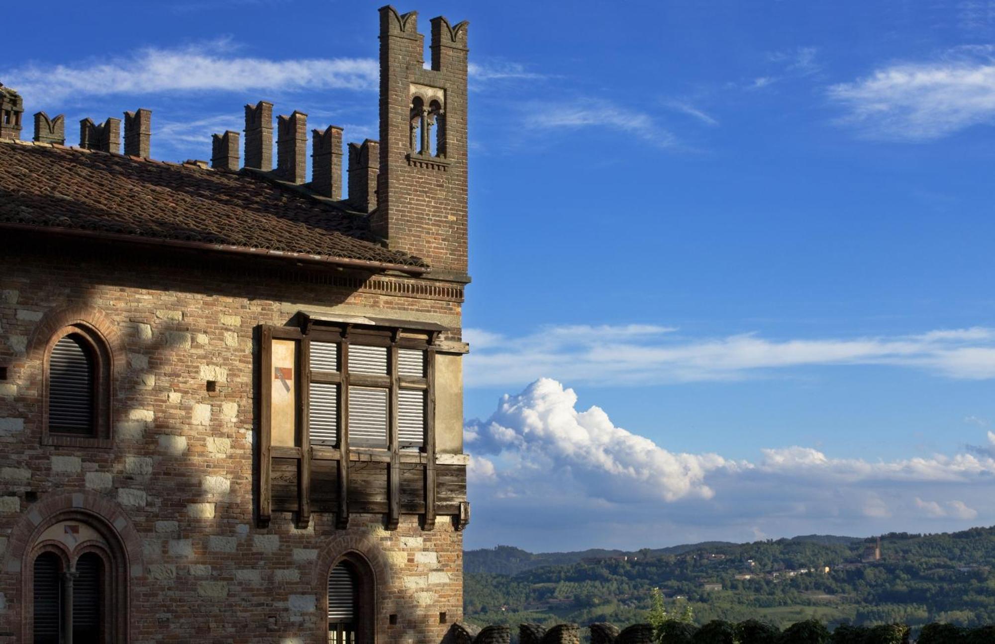 Castello Di Gabiano Villa Buitenkant foto