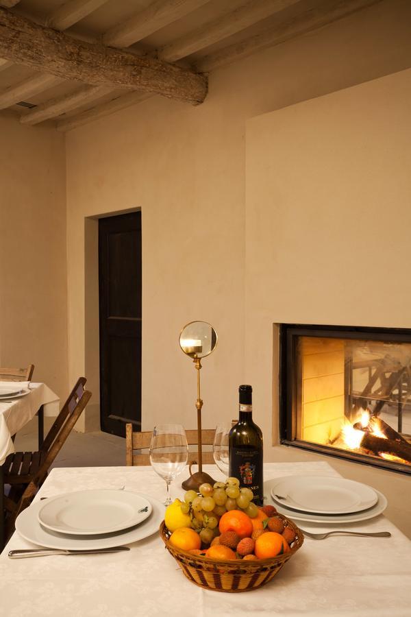 Castello Di Gabiano Villa Buitenkant foto